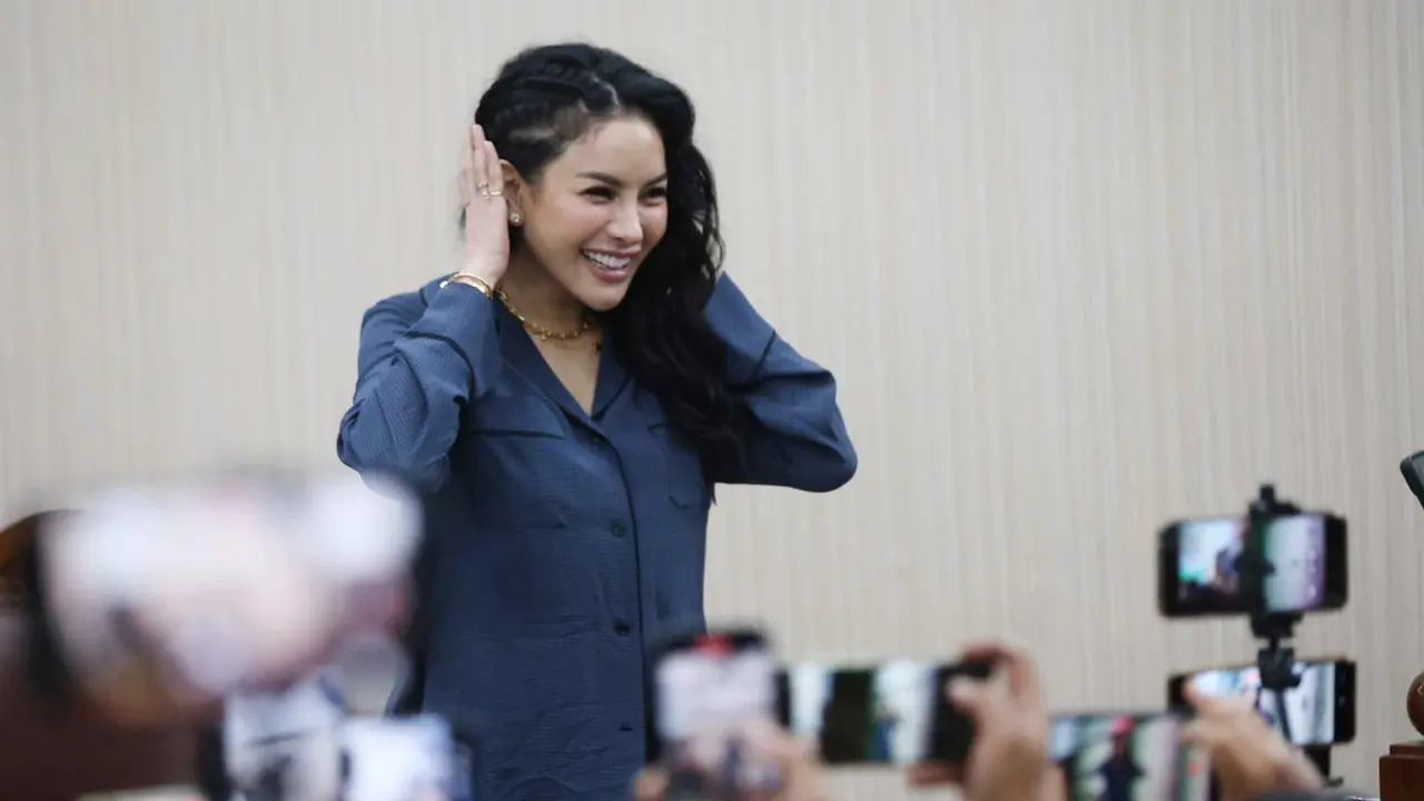 Nikita Mirzani Menangkan Gugatan Banding atas Reza Gladys