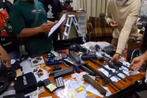 Geger! Ditemukan Ratusan Senpi di Sekolah Jakarta Selatan