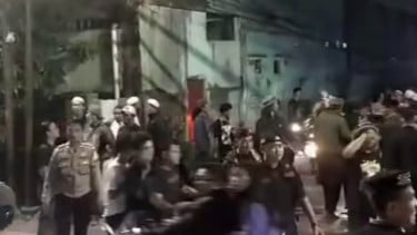 Rumah Pembuat Tantangan Hafalan Quran untuk Miras Digeruduk Ormas