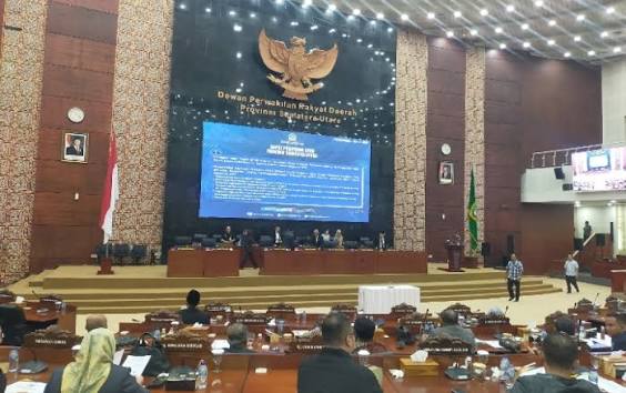 Respons Ketua DPRD Sumut Erni Sitorus terkait Bobby Tinggalkan Rapat Paripurna