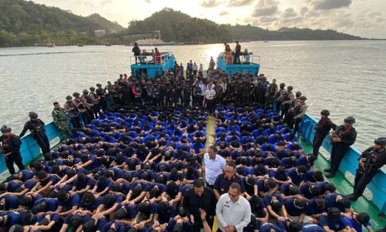 Sebanyak 115 Napi di Rutan Depok Dipindahkan ke Nusakambangan