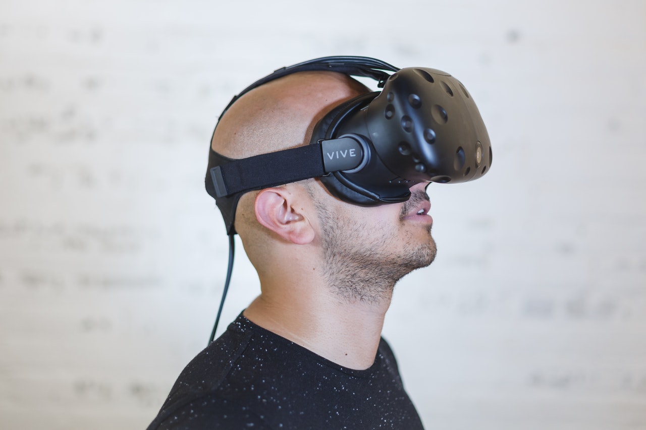 Gadget Ogling: Amazon on Fire, Virtual Reality, True Nature and Energy Relief