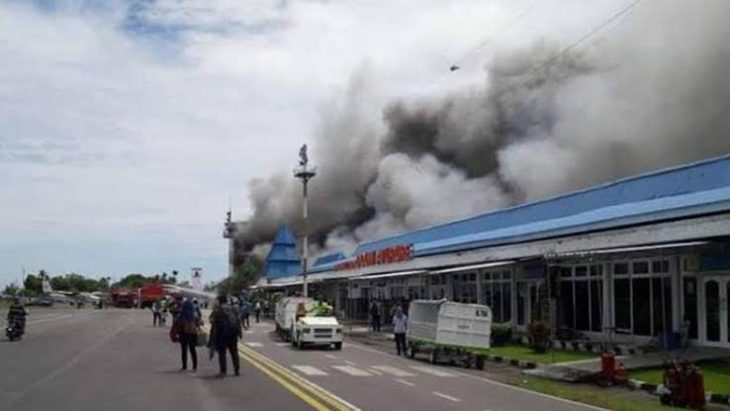 Kantor Administrasi Terbakar, Kemenhub Pastikan Operasional Bandar ...