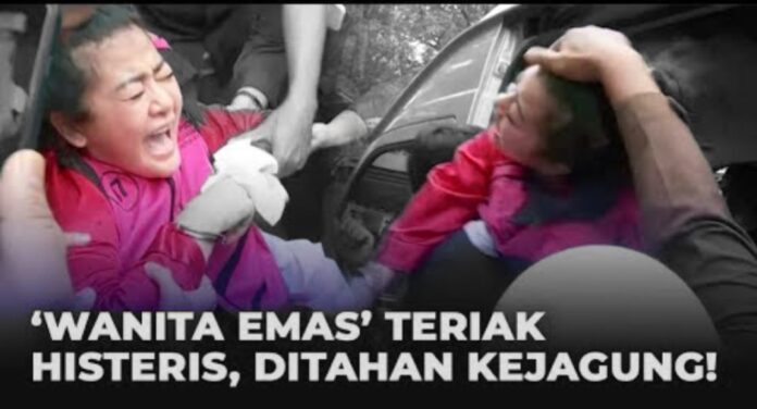 Tersandung Kasus Korupsi Waskita Beton Wanita Emas Histeris Saat Masuk Mobil Tahanan