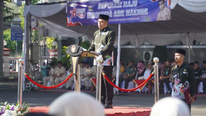 Walikota blitar pimpin apel harkopnas ke 78 di halaman pemkot blitar