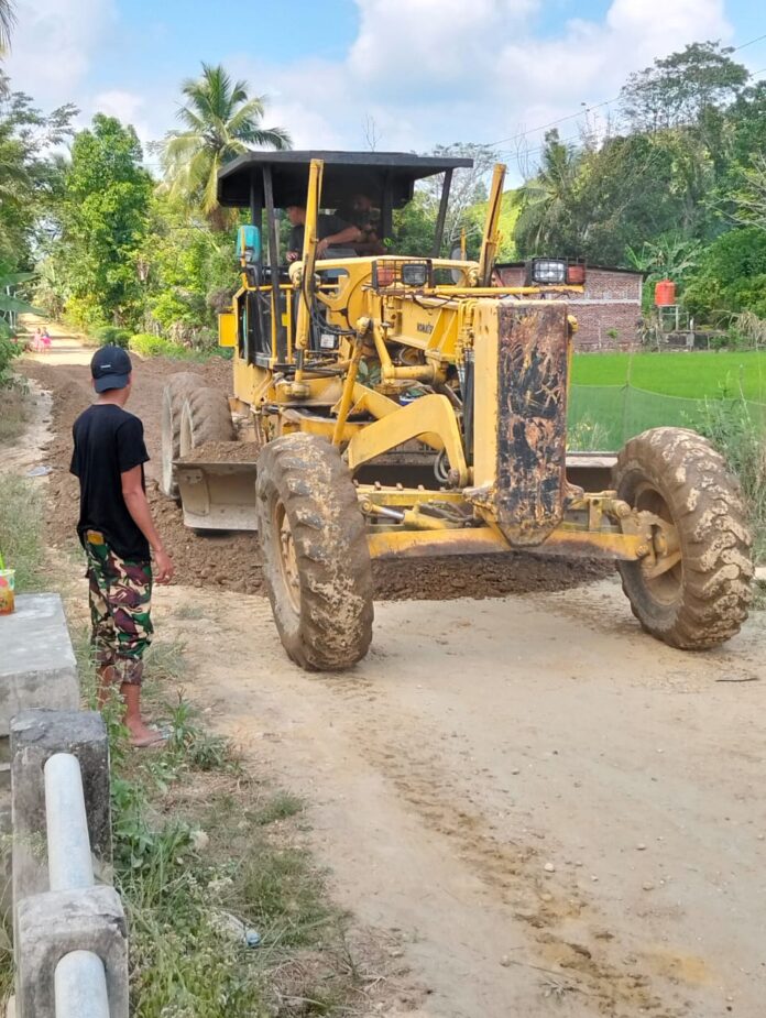 Alat berat TMMD 125 Kodim 1417/Kendari
