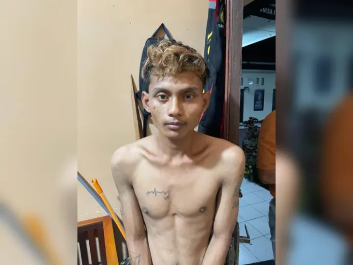 Maling bobol rumah di Jambi ditangkap saat tertidur pulas di rumah korbannya ketika beraksi /Kalangan Jambi/Dok. Polsek Jambi Timur