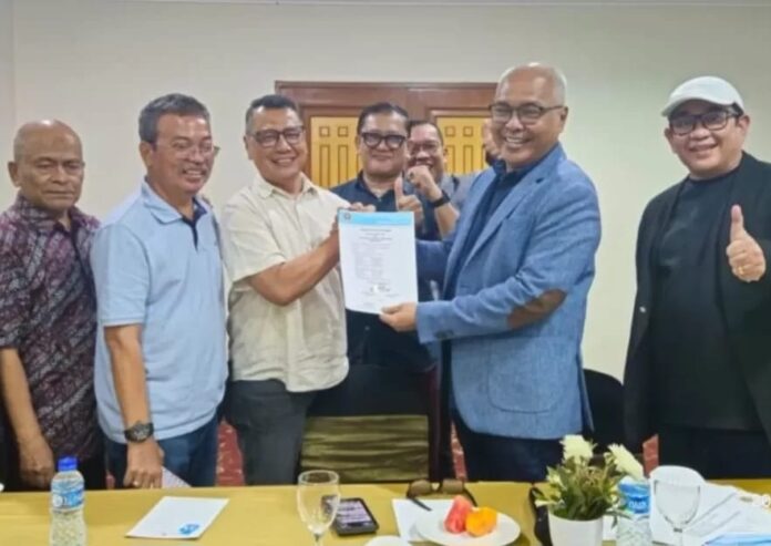Kandidat Terkuat Ketua Umum PWI 2025–2030A, khmad Munir. Foto: Ist