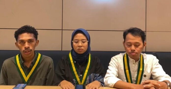 Klarifikasi resmi Serikat Mahasiswa Muslimin Indonesia (SEMMI) Cabang Jakarta Selatan terkait adanya aksi demonstrasi di depan Gedung DPR RI pada 28 Agustus 2025.