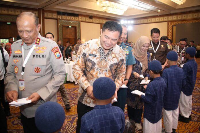 Sekretaris Jenderal Kementerian Dalam Negeri (Sekjen Kemendagri), Komjen Pol Drs. Tomsi Tohir Balaw