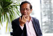 Mahfud Md ke Purbaya, Minta Tuntaskan Kasus Whoosh ‘Bersih-Bersih Internal Kementerian’ Mantan Menko Polhukam Mahfud MD (Liputan6.com/Angga Yuniar)