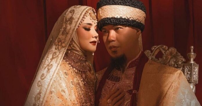 Beredar Narasi Ahmad Dhani dan Mulan Jameela Cerai
